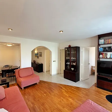 Domuum Holidays - Aries Appartement